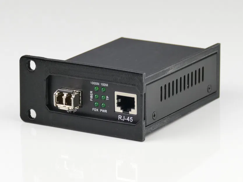 Giá đỡ cho Bộ chuyển đổi Media Ethernet/SFP trong Rack 19" hoặc 10" - Image 1