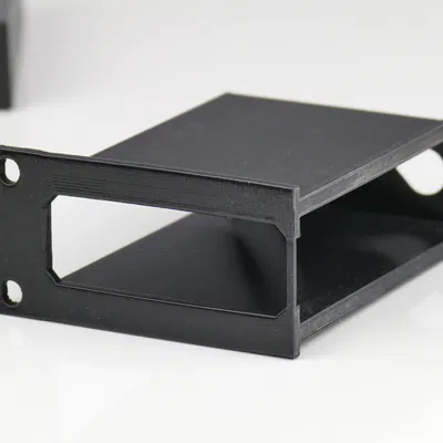 Giá đỡ cho Bộ chuyển đổi Media Ethernet/SFP trong Rack 19" hoặc 10"