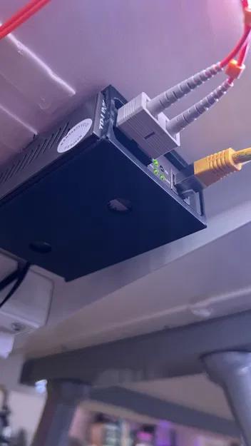 Giá đỡ gắn vít cho Bộ chuyển đổi Media Ethernet/SFP / TP-Link - Image 1