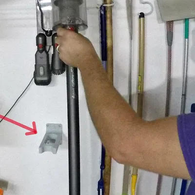 Giá Đỡ và Khay Đồ Nghề Cho Dyson V10