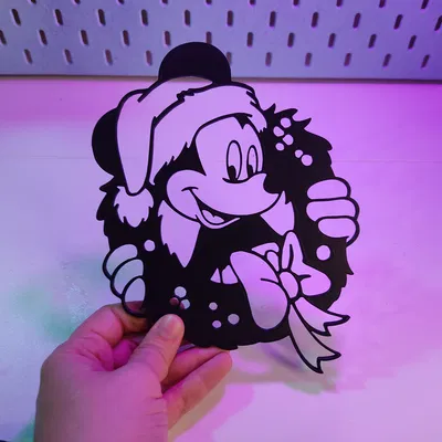 Mickey hóa trang mùa Giáng sinh