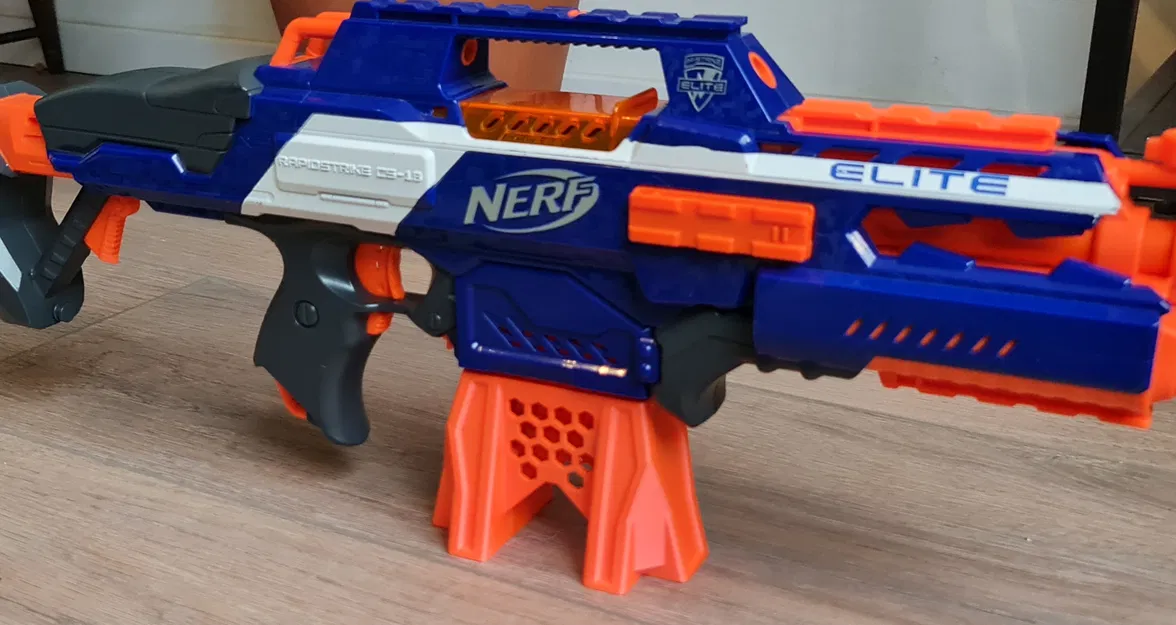 Giá Đỡ Băng Đạn Nerf (Trưng Bày Súng Của Bạn) - Magstand - Image 1