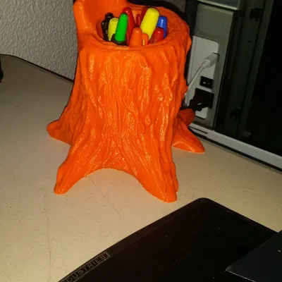 Hộp Đựng Bút/Bút Chì Hình Gốc Cây