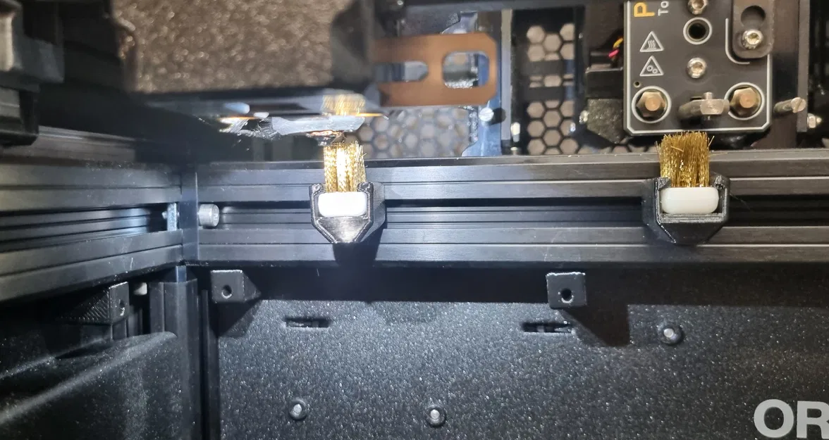 Chổi cọ đầu phun Prusa XL có khóa xoay | Prusa XL-Düsenbürste mit Twist Lock - Image 2