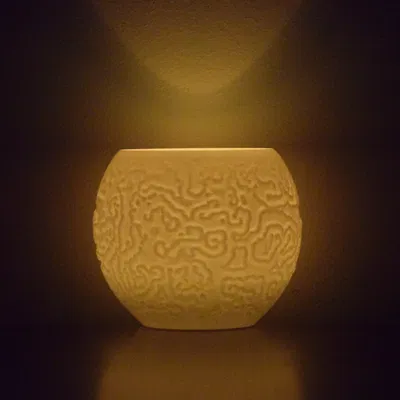 Giá Đỡ Nến Alluvial Crush (Họa Tiết Phản Ứng-Khuếch Tán Xoắn Ốc)