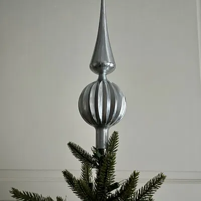 Chóp cây thông Noel