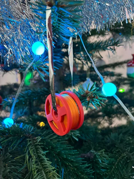 Mẫu Trang Trí Cuộn Chỉ Giáng Sinh - Image 1