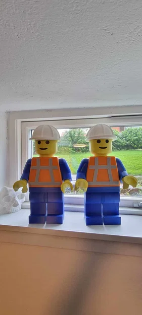 Mô hình Anh Thợ Lego Cao 40cm - Image 1