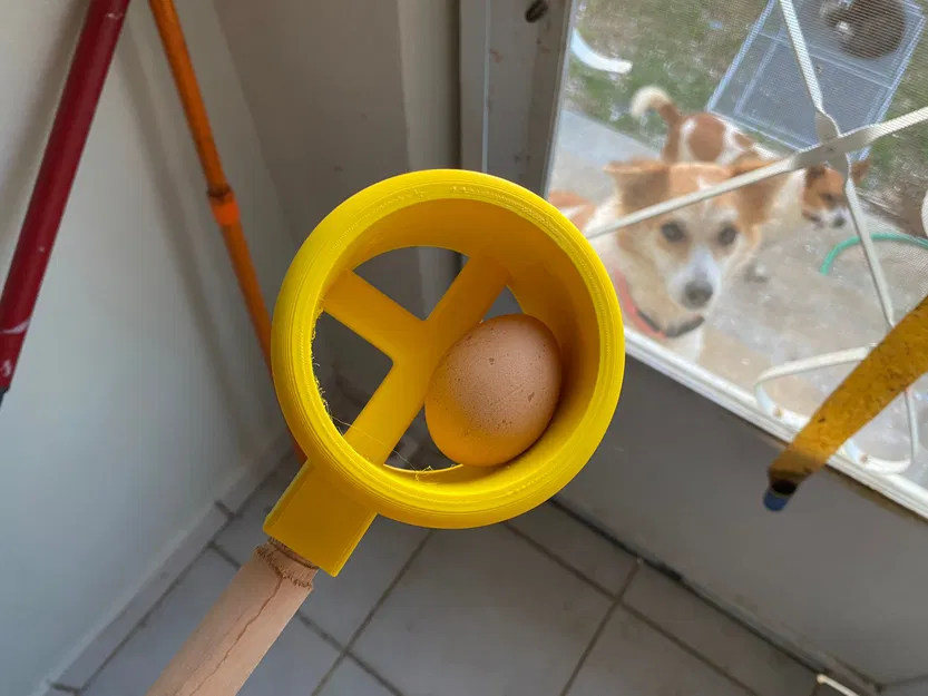 Dụng Cụ Múc Trứng (Dành Cho Người Khuyết Tật Hoặc Người Lười Thông Minh!) (Egg Scoop) - Image 1