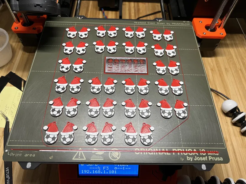 Bông Tai Giáng Sinh Bóng Đá Đội Mũ Ông Già Tuyết - Image 2