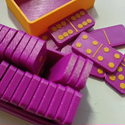 Bộ cờ Domino có hộp