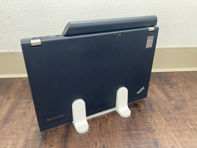 Chân Đế Laptop Parametric - Image 1