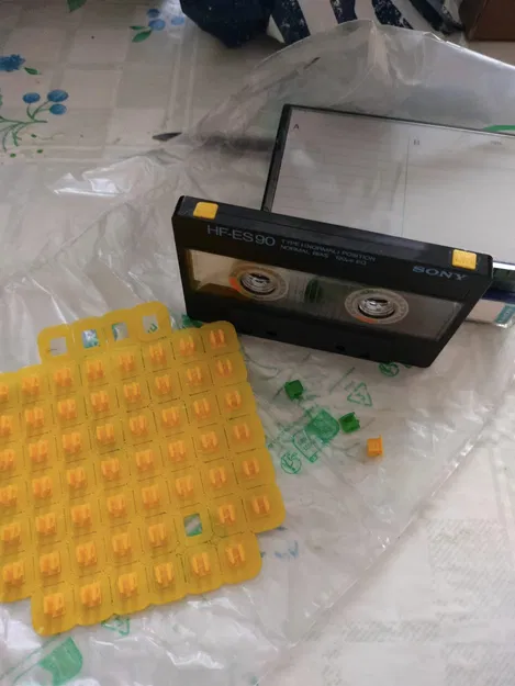 Chốt Chuyển Đổi Băng Cassette Tab Out Sang Tab In - Image 3