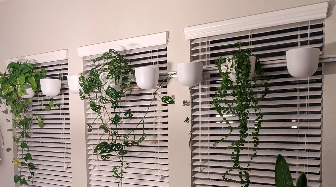 Adapter Gắn Chậu DWR Story Vào Thanh Nhôm Định Hình Dòng 40 - Image 1