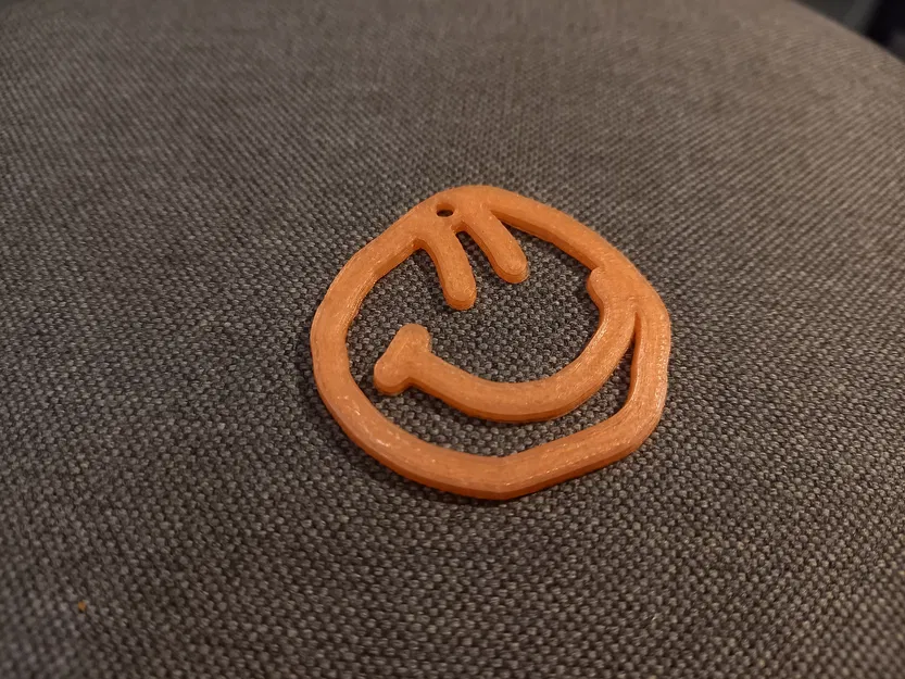 Mặt dây chuyền "Be Happy" :) - Image 3