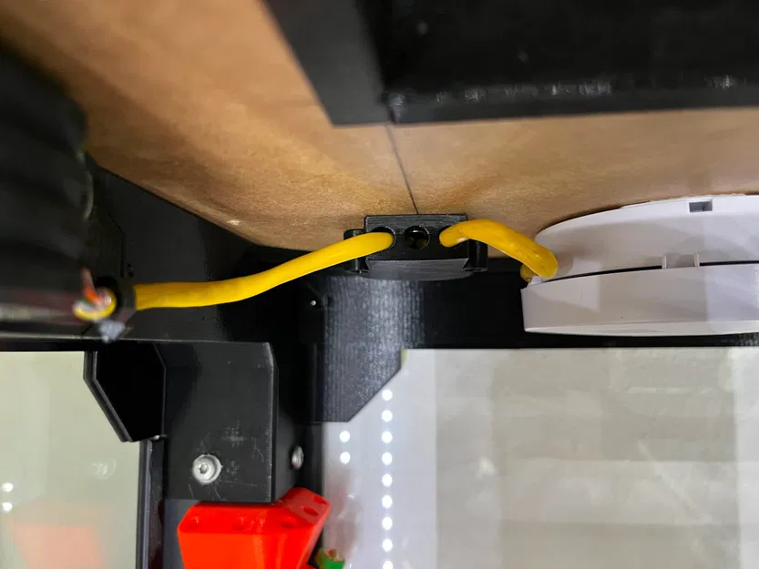 Ống luồn dây cáp cho bàn IKEA LACK - Image 1