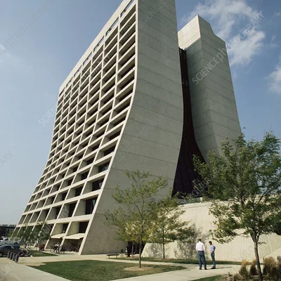 Mô hình Tòa nhà Wilson Fermilab (Máy Gia Tốc Hạt Nhân Hoa Kỳ)