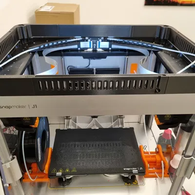 Nắp che Snapmaker J1 cao hơn có tùy chọn thông gió