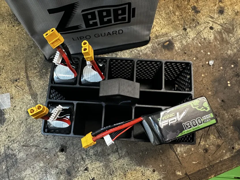 Hộp Sắp Xếp Pin LiPo cho Túi Chống Cháy 6S 1300Mah - Image 2