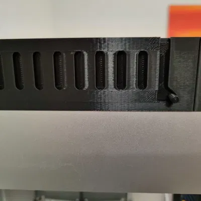 Nắp che Snapmaker J1 cao hơn có tùy chọn thông gió