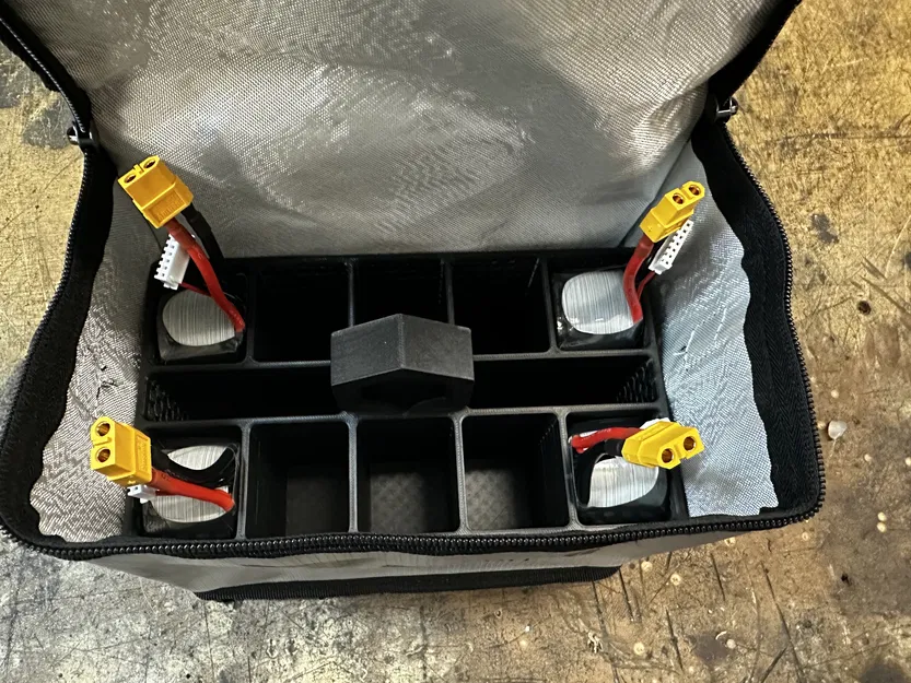 Hộp Sắp Xếp Pin LiPo cho Túi Chống Cháy 6S 1300Mah - Image 4