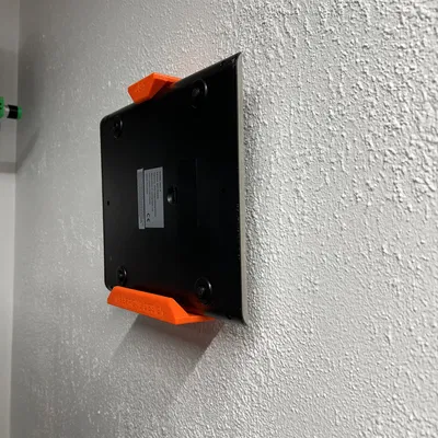 Giá Treo Cân Lên Tường Có Khoảng Cách