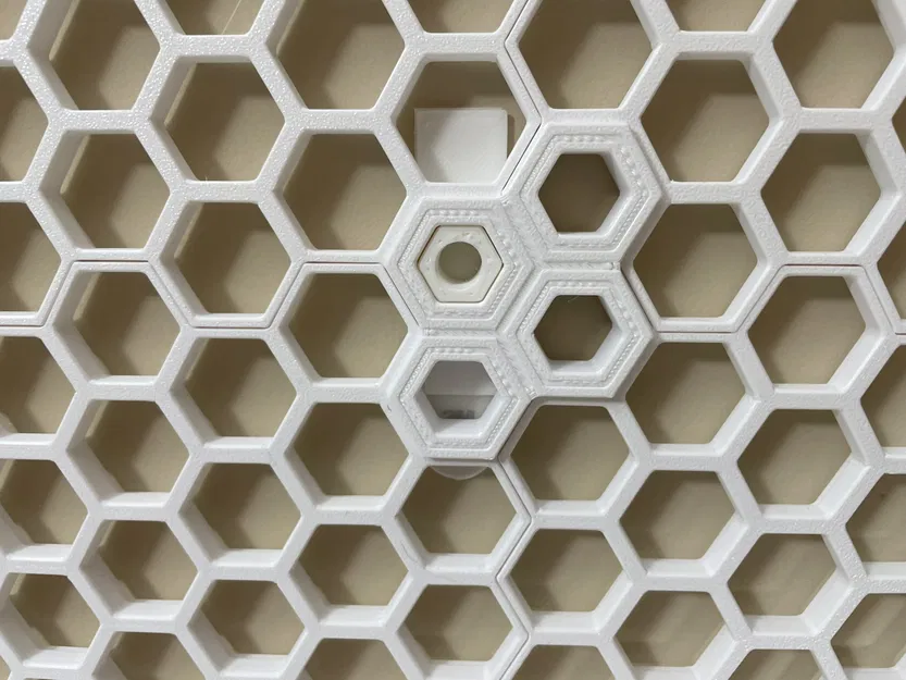 Miếng Gắn Tường Command Strips Cho Khung Honeycomb - Image 7