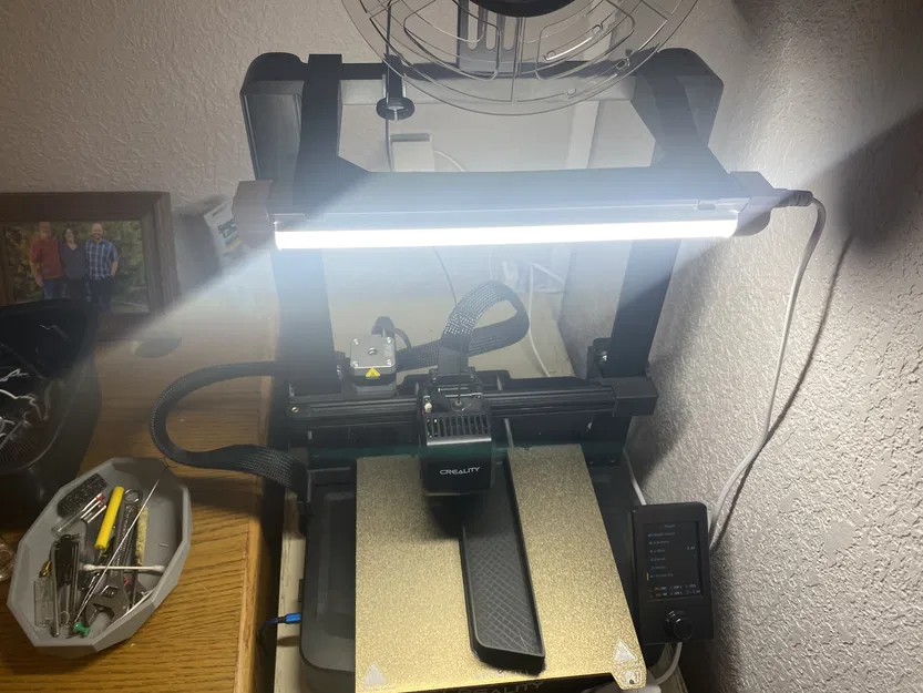 Giá Gắn Thanh Đèn Cho Ender 3 V3 SE, E3V3SE - Image 2