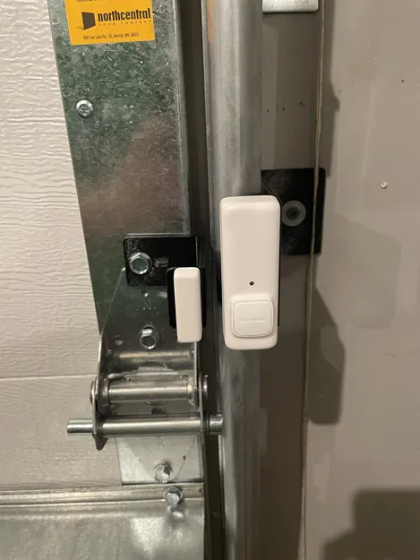 Ngàm Gắn Cảm Biến Cửa SwitchBot Cho Cửa Garage - Image 2