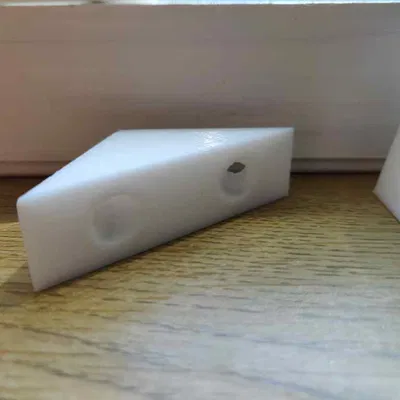 Giá Góc Thông Số Rắn