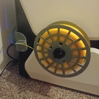 Qidi X Plus 3 hỗ trợ PTFE cho đế giữ cuộn bên phải