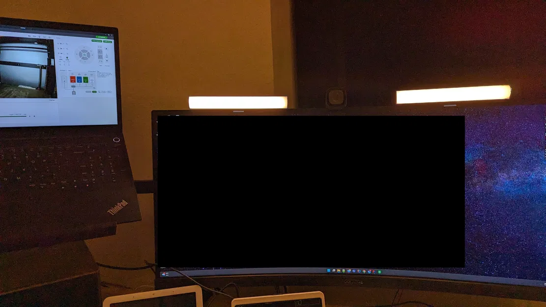 Đèn LED Thanh Gắn Màn Hình - Image 1