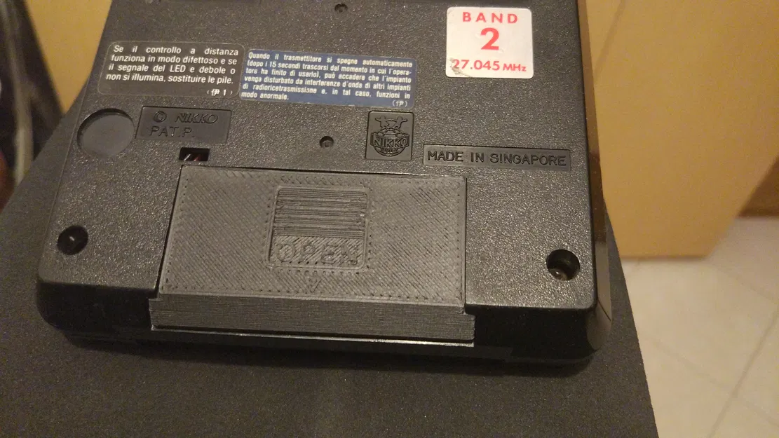 Nắp Lưng Cho Remote Pin 9V Nikko - Image 2