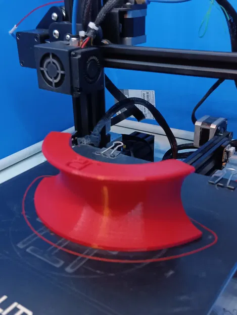 Giá đỡ dây cáp sạc xe điện - Image 2