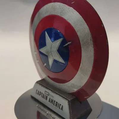 Khiên Captain America