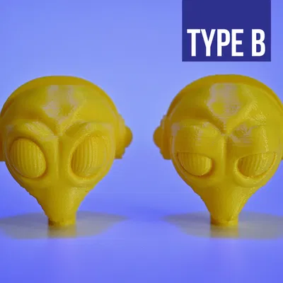 Mô Hình Đồ Chơi Alien - Du Khách