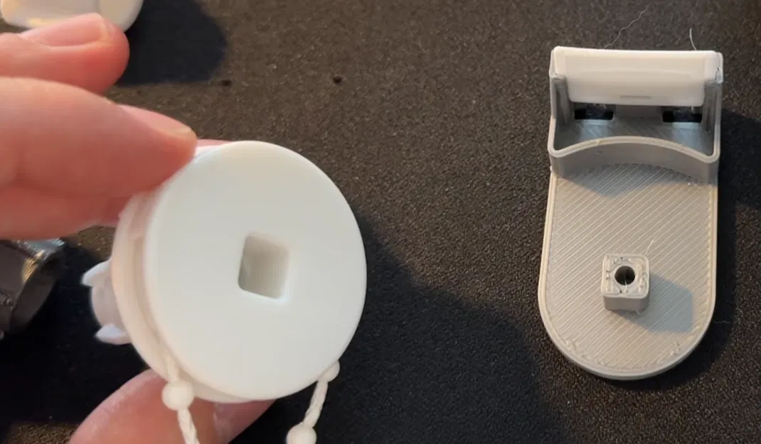 Pát treo và ống chèn thay thế cho rèm cuốn - Image 1