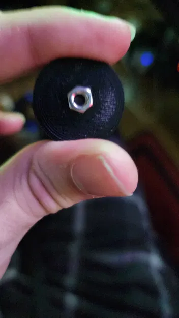 Bánh xe tăng đai trục Z Sonnak 2.4 có đai ốc lục giác M4 - Image 1