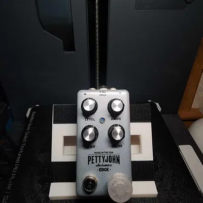 Chân Đế Guitar Pedal