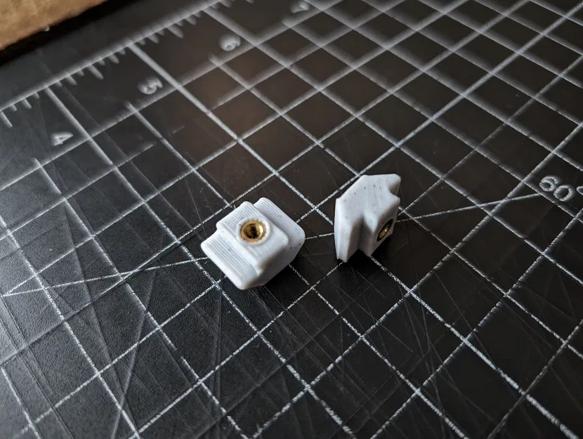 Ốc T 3030 cho ốc Heat Set M3 - Image 1