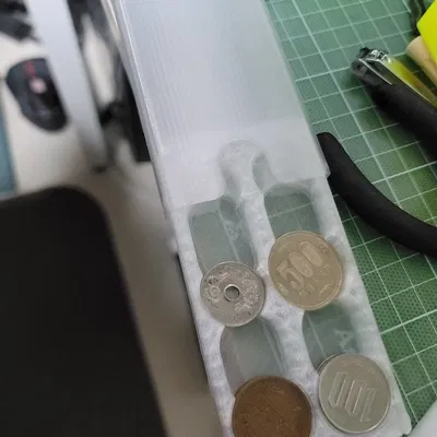 Hộp đựng tiền xu Nhật Bản mang đi