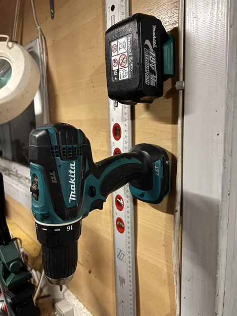 Kẹp Giữ Đồ Makita - Image 3