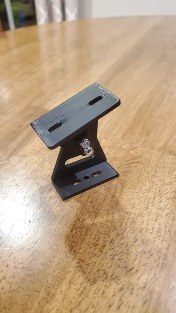 Giá Đỡ Đèn Có Thể Điều Chỉnh - Image 1