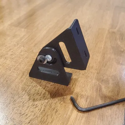 Giá Đỡ Đèn Có Thể Điều Chỉnh