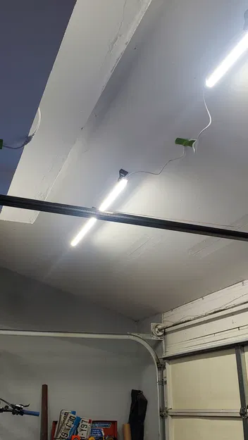 Giá Đỡ Đèn Có Thể Điều Chỉnh - Image 4