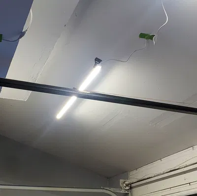 Giá Đỡ Đèn Có Thể Điều Chỉnh