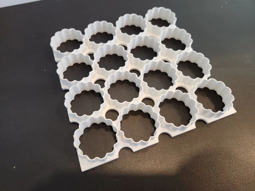 Khuôn cắt bánh quy Lazy V1 - Image 1