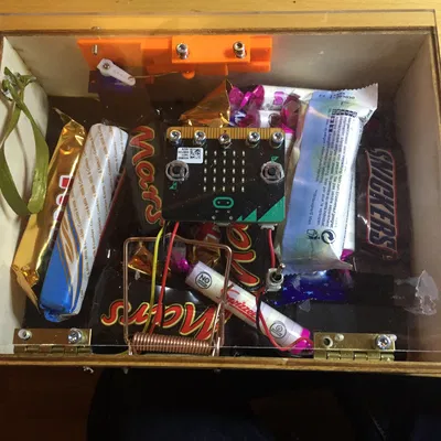 Ổ Khóa Điều Khiển Bằng Servo