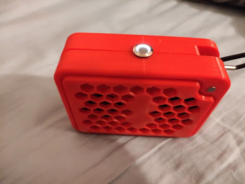 Clip bluetoothspeaker - Image 1