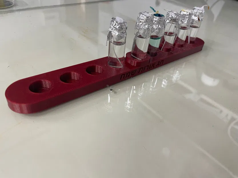 Chân đế Menorah Hóa học với Ngọn lửa Đa sắc - Image 3